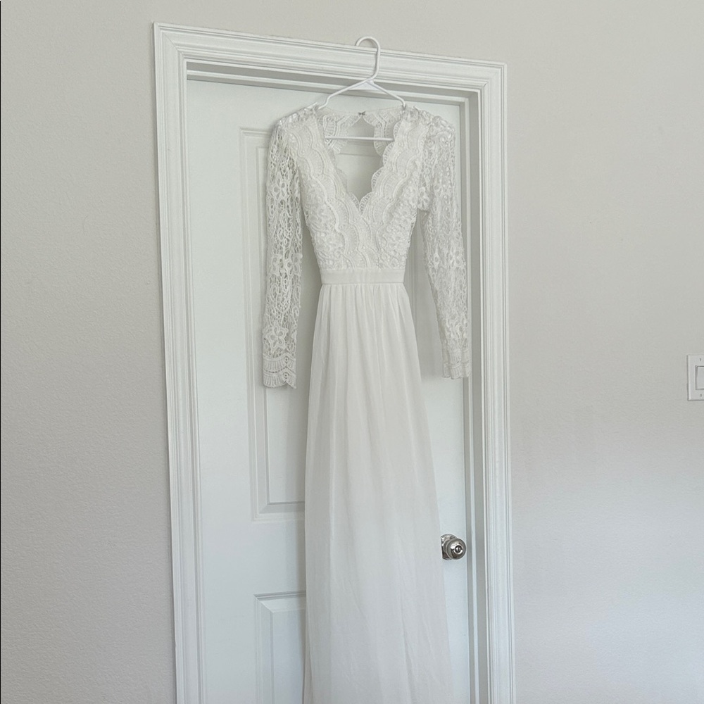 Lulu's Elegant White Lace Dress